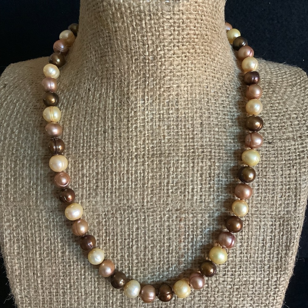925 s silver Genuine freshwater chocolate & champagne color pearl necklace. - Picture 5 of 9